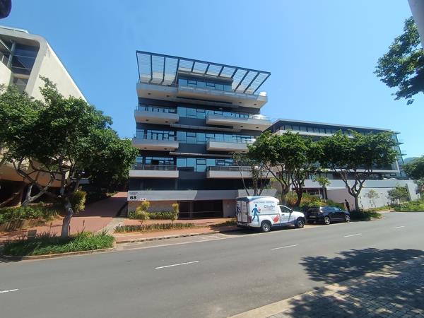 130  m² Commercial space