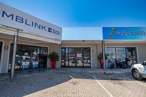 55  m² Commercial space