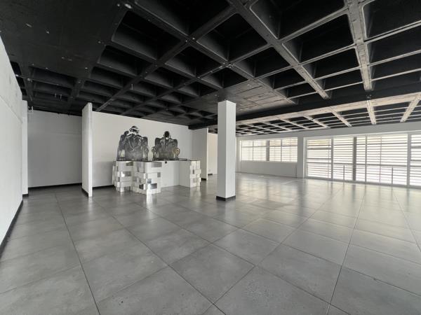300 m² Retail Space