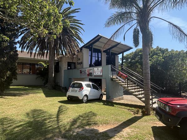 140 m² Commercial space