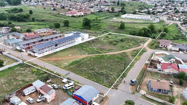 8 339 m² Land