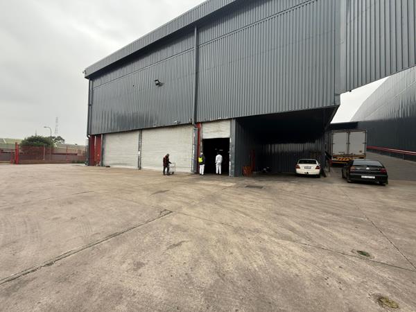 1 200 m² Industrial space