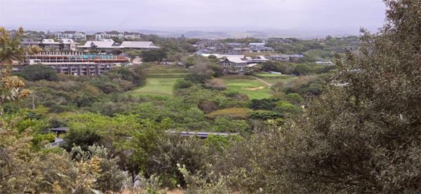 1 499 m² Land