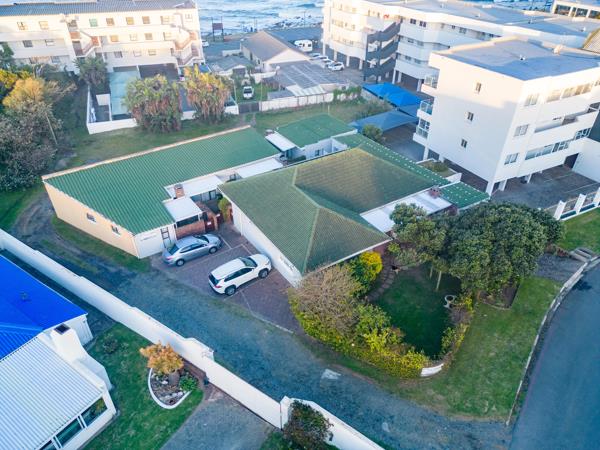 483  m² Commercial space