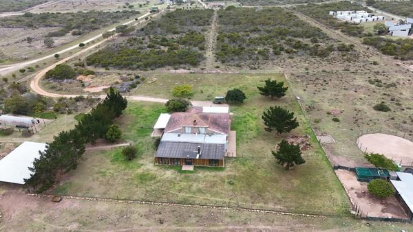 6.9 ha Farm