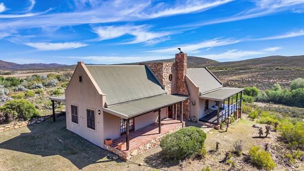 6.7 ha Farm with House