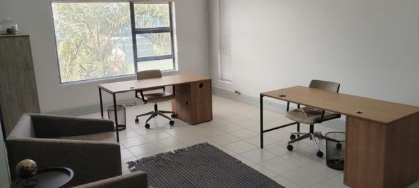 181  m² Commercial space