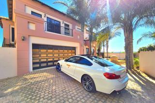 6 Bedroom House