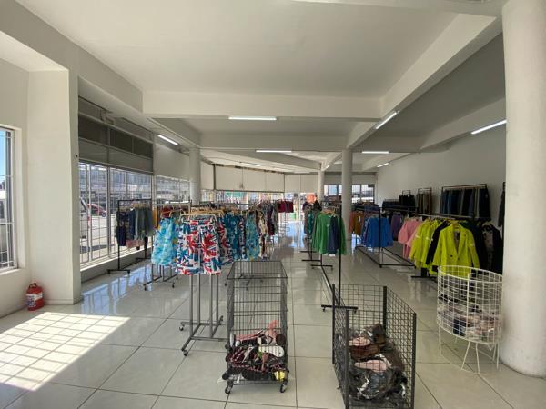 235  m² Commercial space