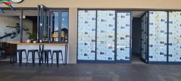 84  m² Retail Space