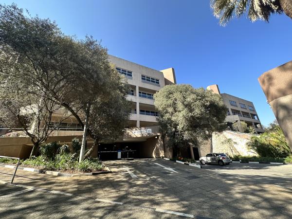 1 354  m² Commercial space