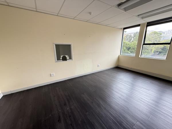 88  m² Commercial space