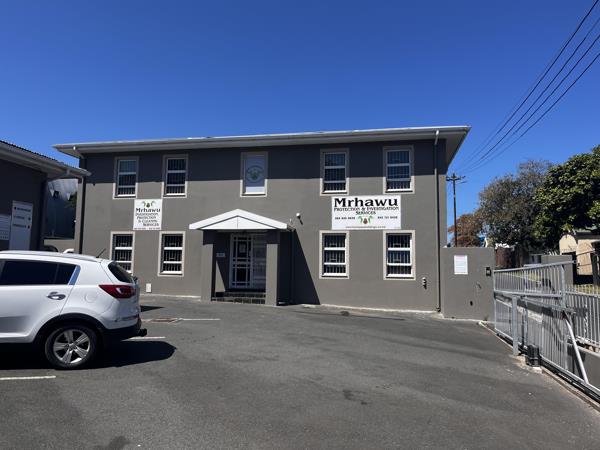 170  m² Commercial space