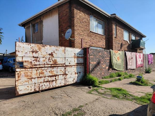8 Bedroom House