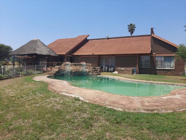 5 Bedroom House