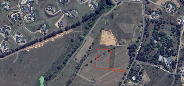7 049 m² Land
