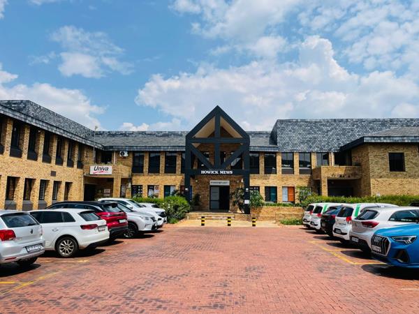 195  m² Commercial space