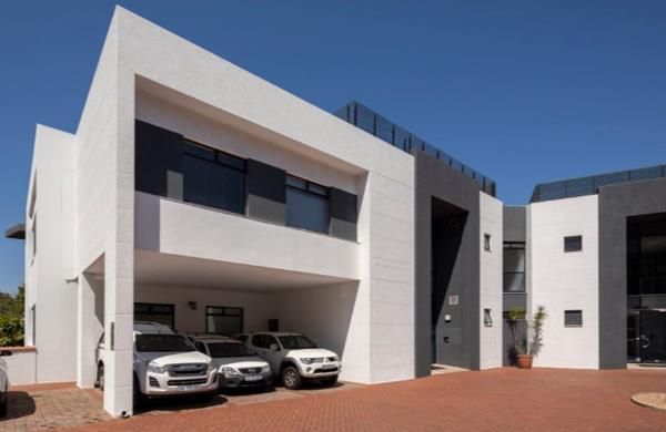 134  m² Office Space