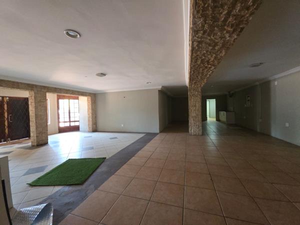 450  m² Commercial space