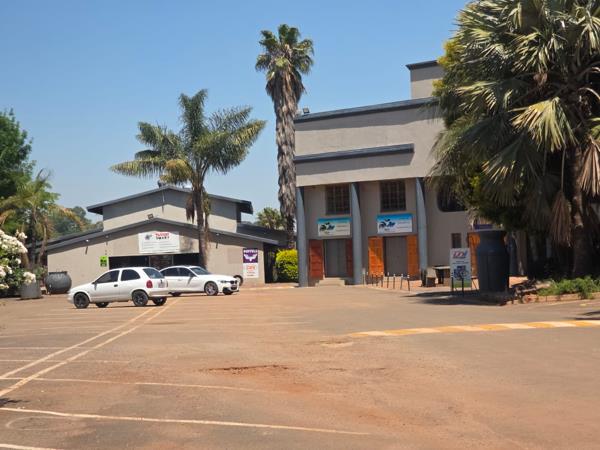 450  m² Commercial space