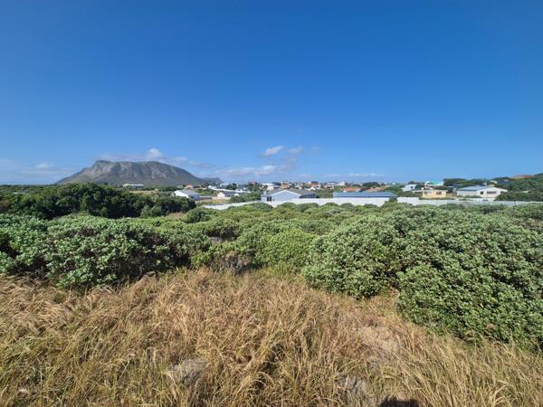 607 m² Land
