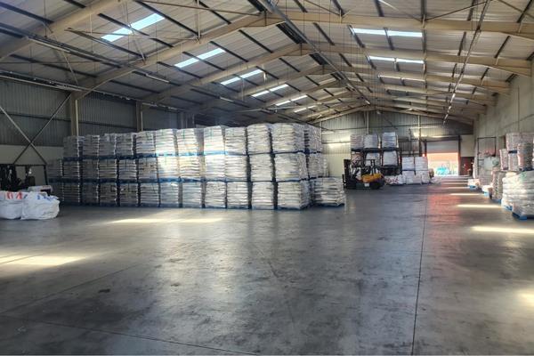 4 100  m² Industrial space