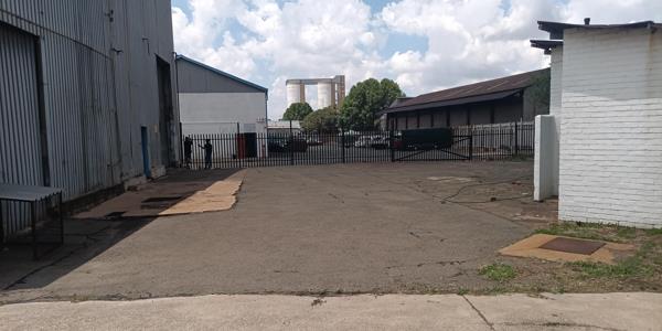 4 180  m² Industrial space