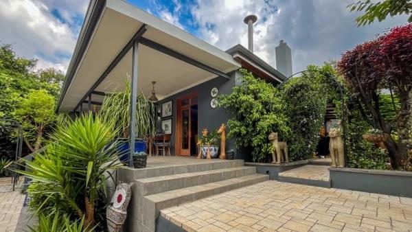 2 Bedroom House