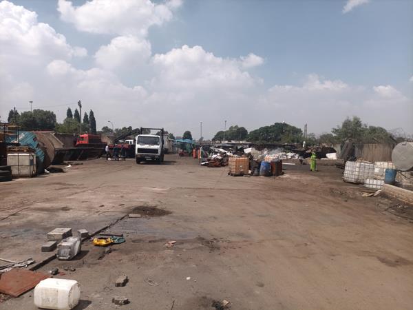 3 500  m² Industrial space