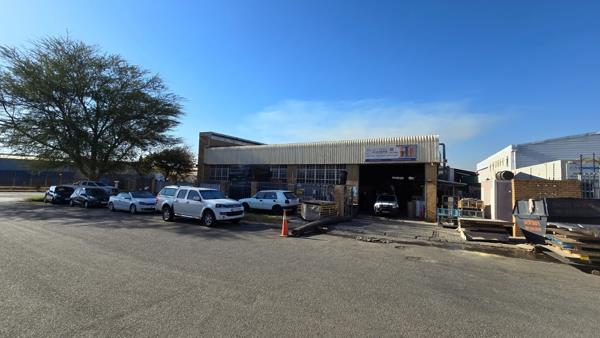 1 840  m² Industrial space