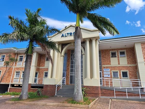 309  m² Office Space