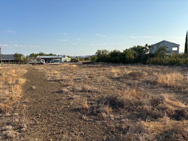1 041 m² Land