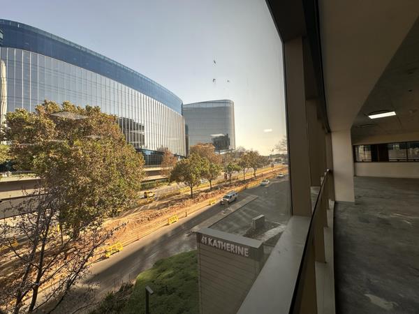 270  m² Commercial space