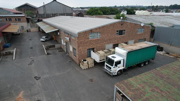 1 000 m² Industrial space