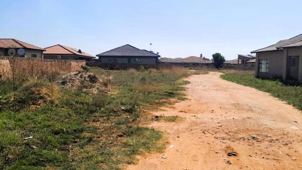 981 m² Land