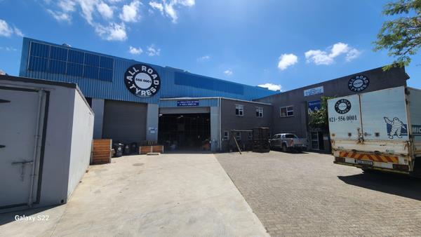 1 850  m² Industrial space