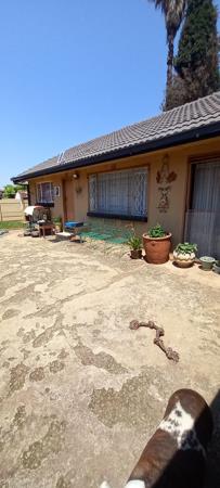 2 Bedroom Garden Cottage