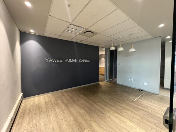 120.9  m² Commercial space