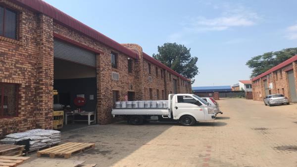 240  m² Industrial space