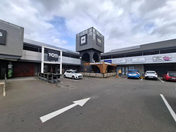 395.3  m² Commercial space