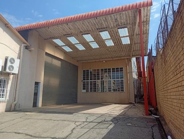 1 667  m² Commercial space