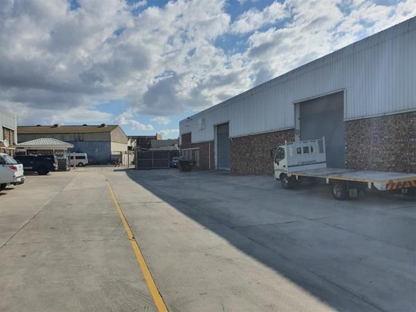 1 060  m² Industrial space