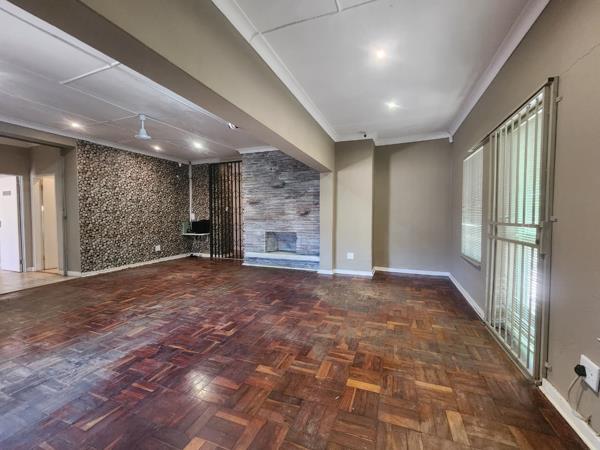 180  m² Commercial space