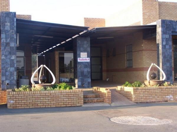 110  m² Retail Space