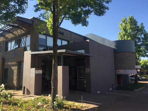 385  m² Commercial space