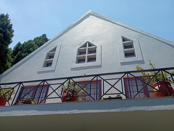 150  m² Commercial space