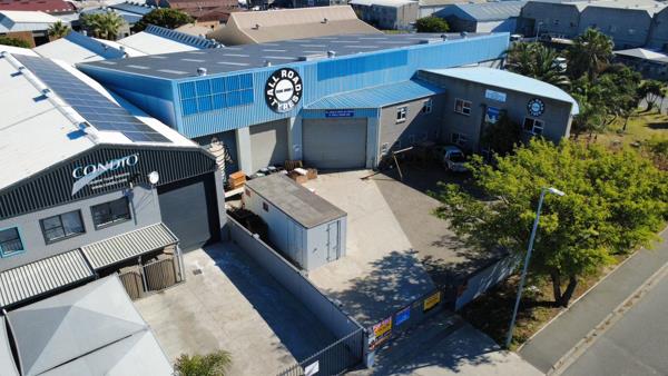 2 040  m² Industrial space