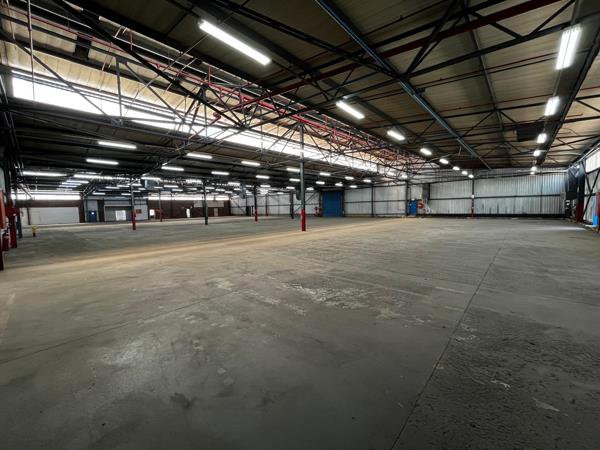 2 524  m² Industrial space