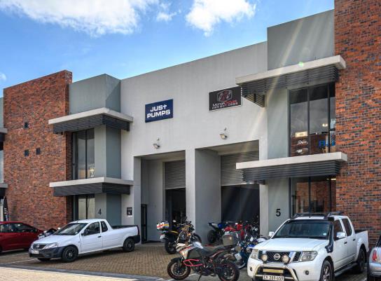 214  m² Industrial space