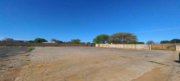 4 702 m² Industrial space